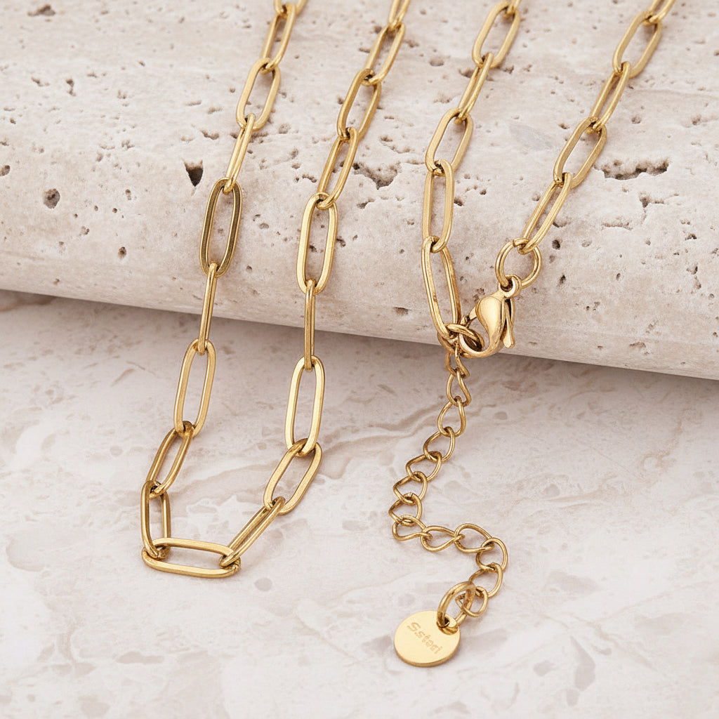 18k Gold Plated Paperclip Necklace - On Trend!