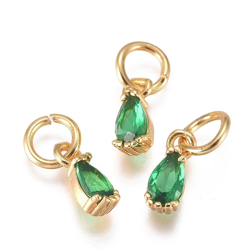 Emerald Green Tiny Teardop Earring and  Necklace Set