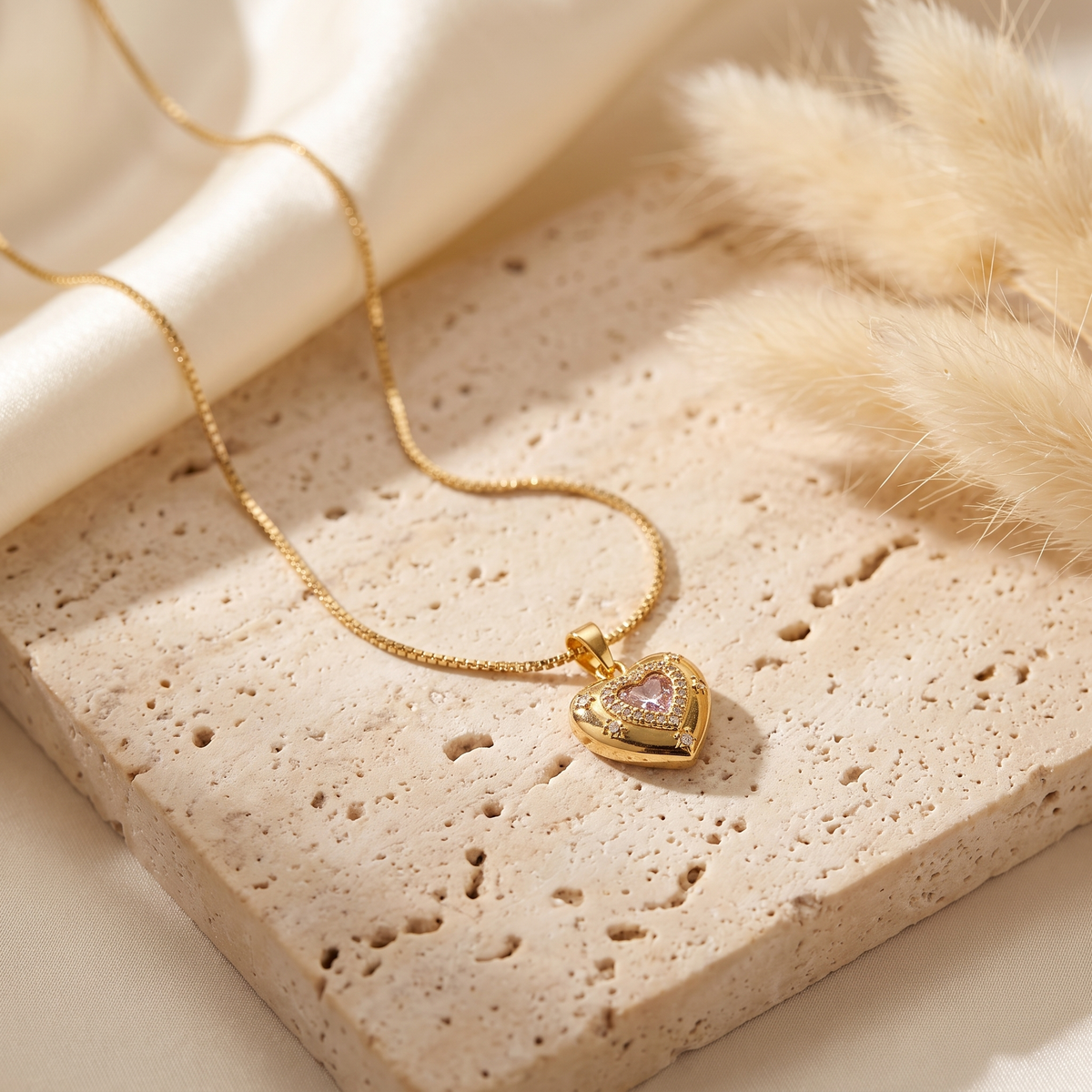 Pretty REAL 18k Gold Plated Heart Charm Pendant Necklace